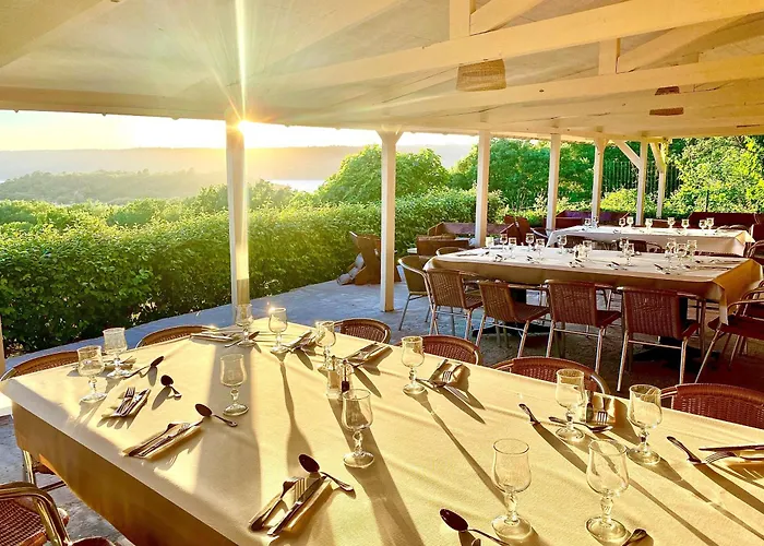 Les Bastides De Chanteraine Bungalows, Lodges & Spa