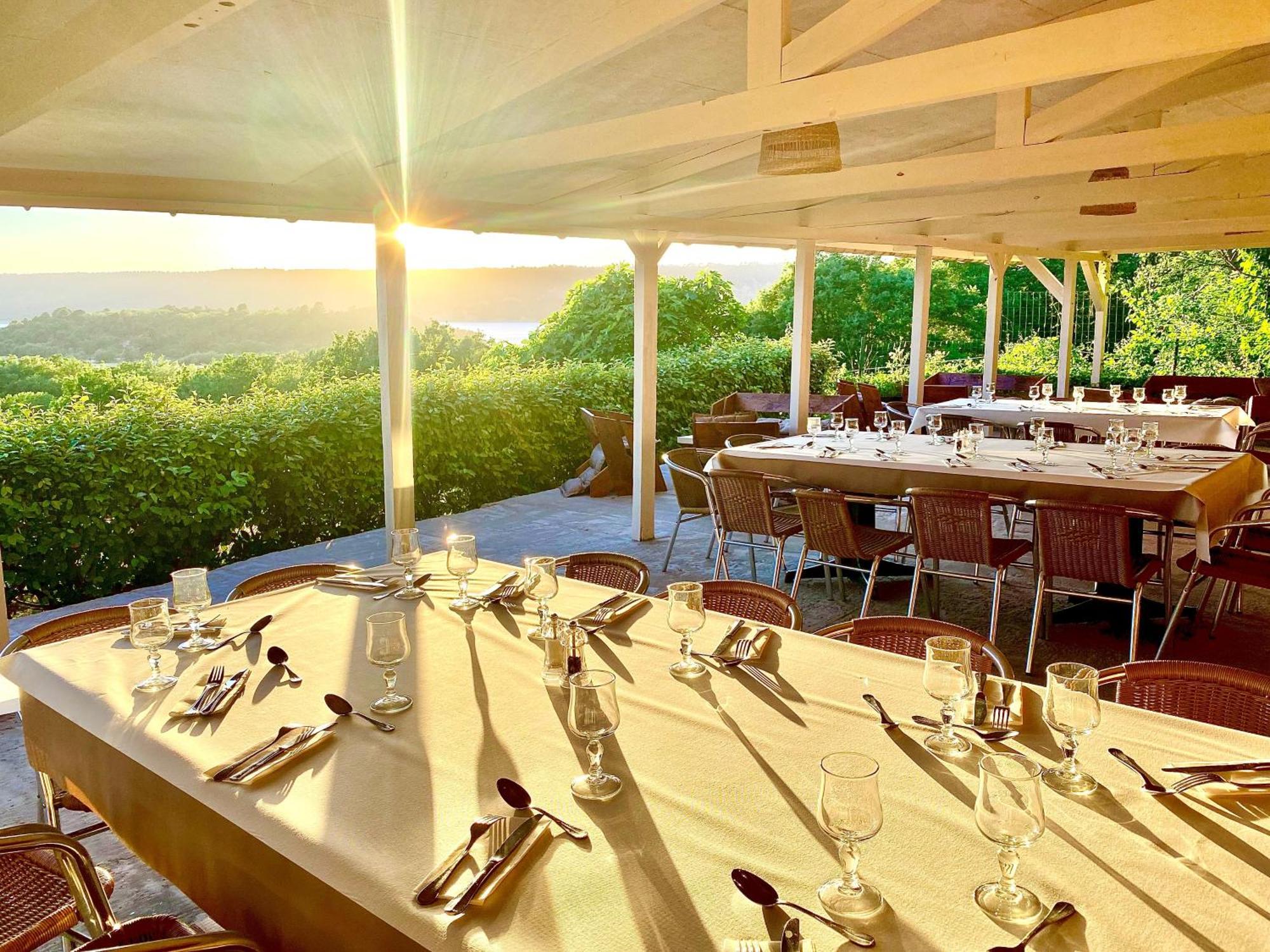 Les Bastides De Chanteraine Bungalows, & Campsite Aiguines
